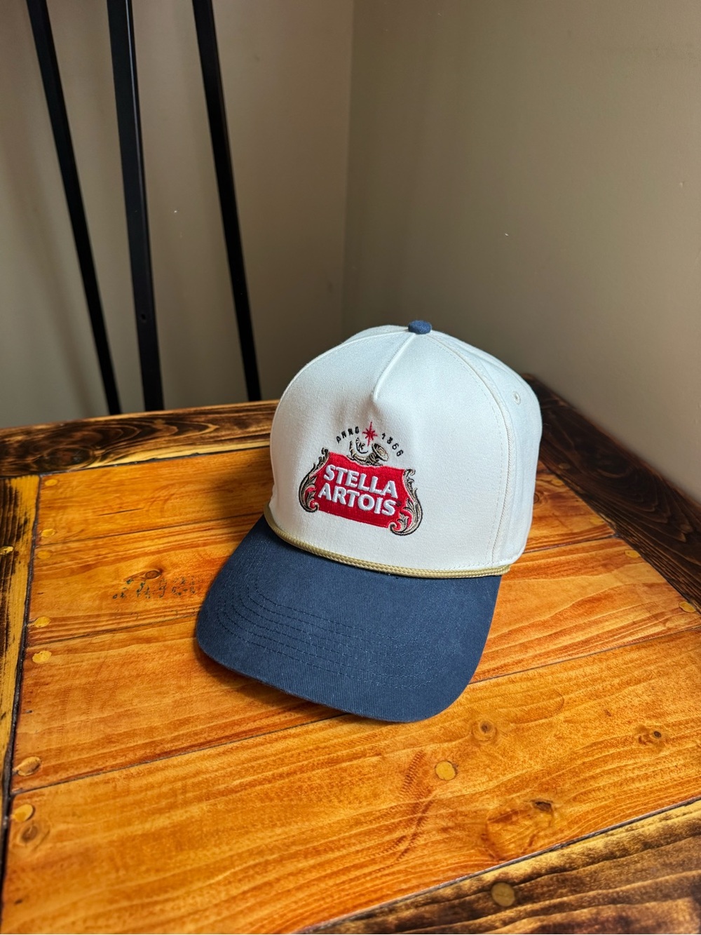 Abercrombie & Fitch Stella Artois Two-Tone Baseball Cap - White & Navy